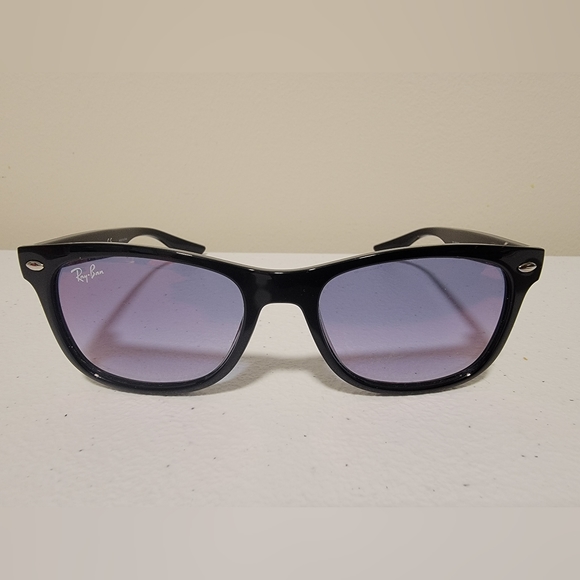 Ray-Ban Wayfarer Kids - Picture 2 of 6